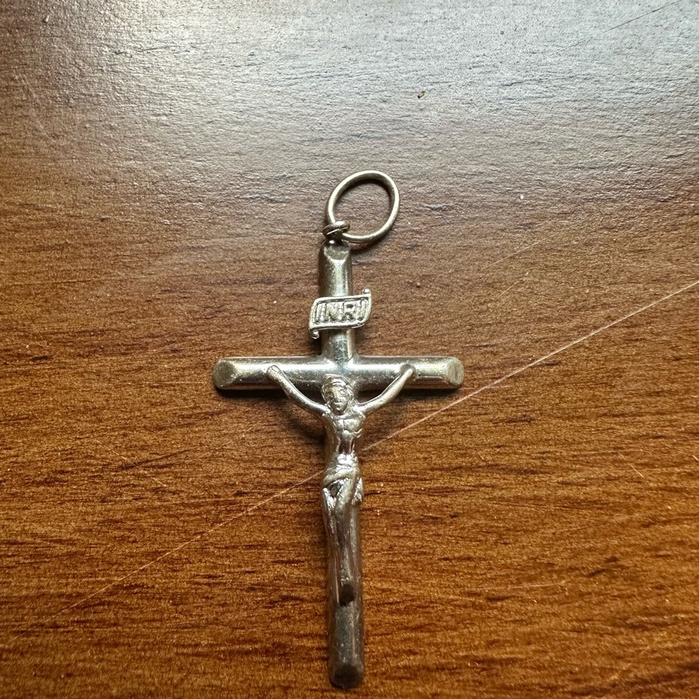 Silver Crucifix Pendant